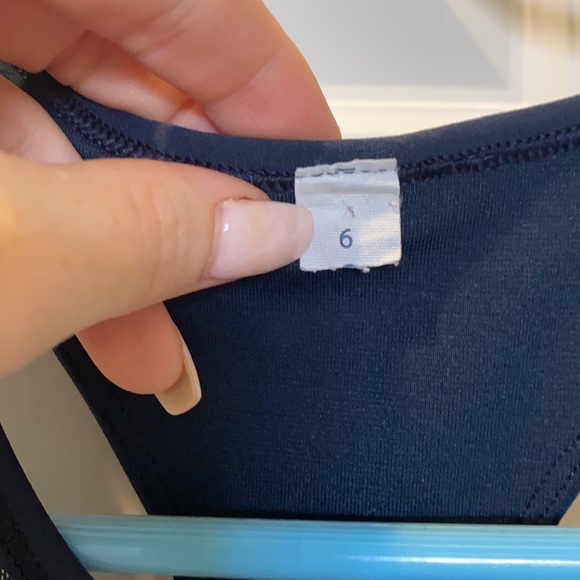 Lululemon Mesh Razorback Tank Built in bra - Picture 3 of 7